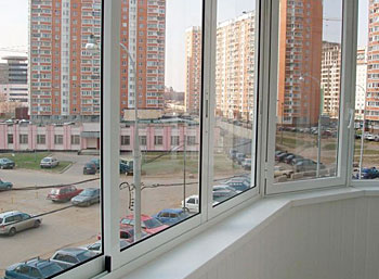 Холодное остекление балкона в г. Московский